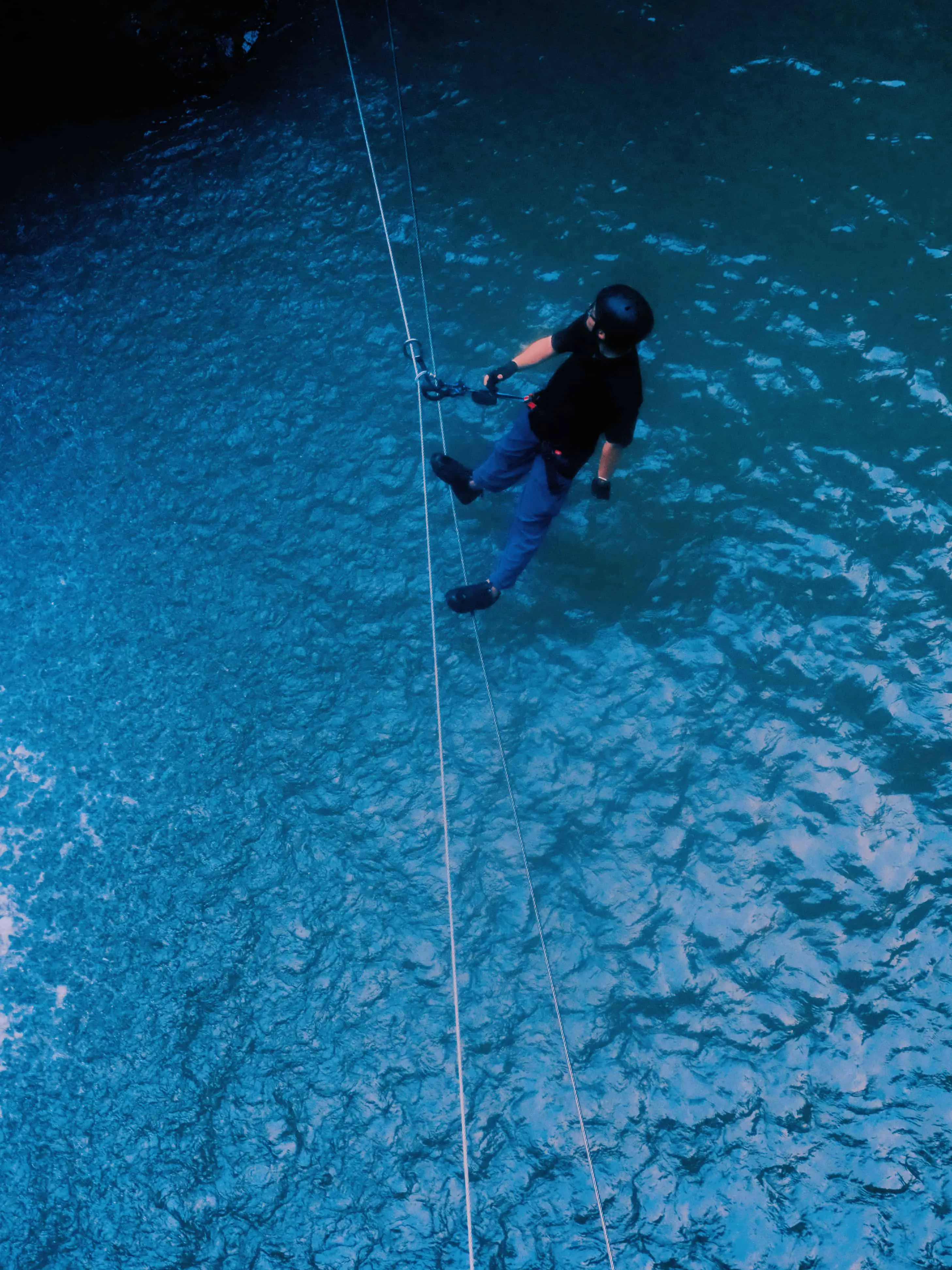 飞拉达:爬了300米,累出半条命-Limihu's Blog